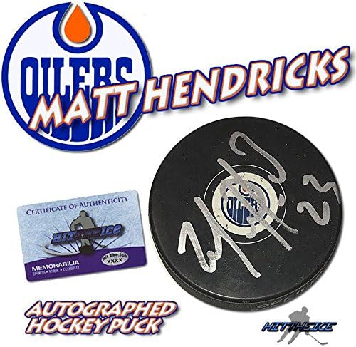 Matt Hendricks Aláírt Korong Edmonton Oilers Korong w/COA 4 - Dedikált NHL Korong
