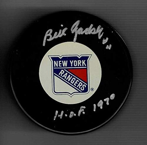 Bill Gadsby Aláírt & Feliratos HOF 1970 New York Rangers Puck - Dedikált NHL Korong